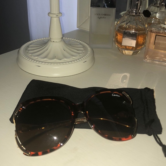 Designer sunglasses - Picture 4 of 8